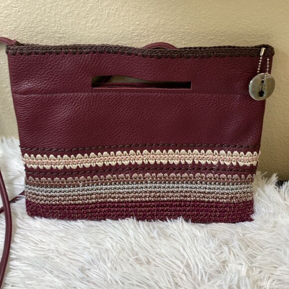 The Sak Back to Bali Genuine Leather Convertible Crossbody - Picture 7 of 15